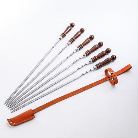 A set of skewers 670*12*3 mm in a leather quiver в Биробиджане